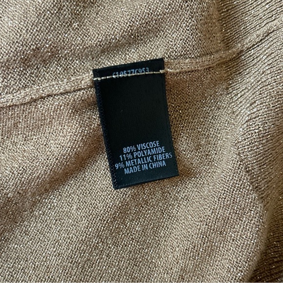 St. John | Gold Sweater Vest - Picture 7 of 9